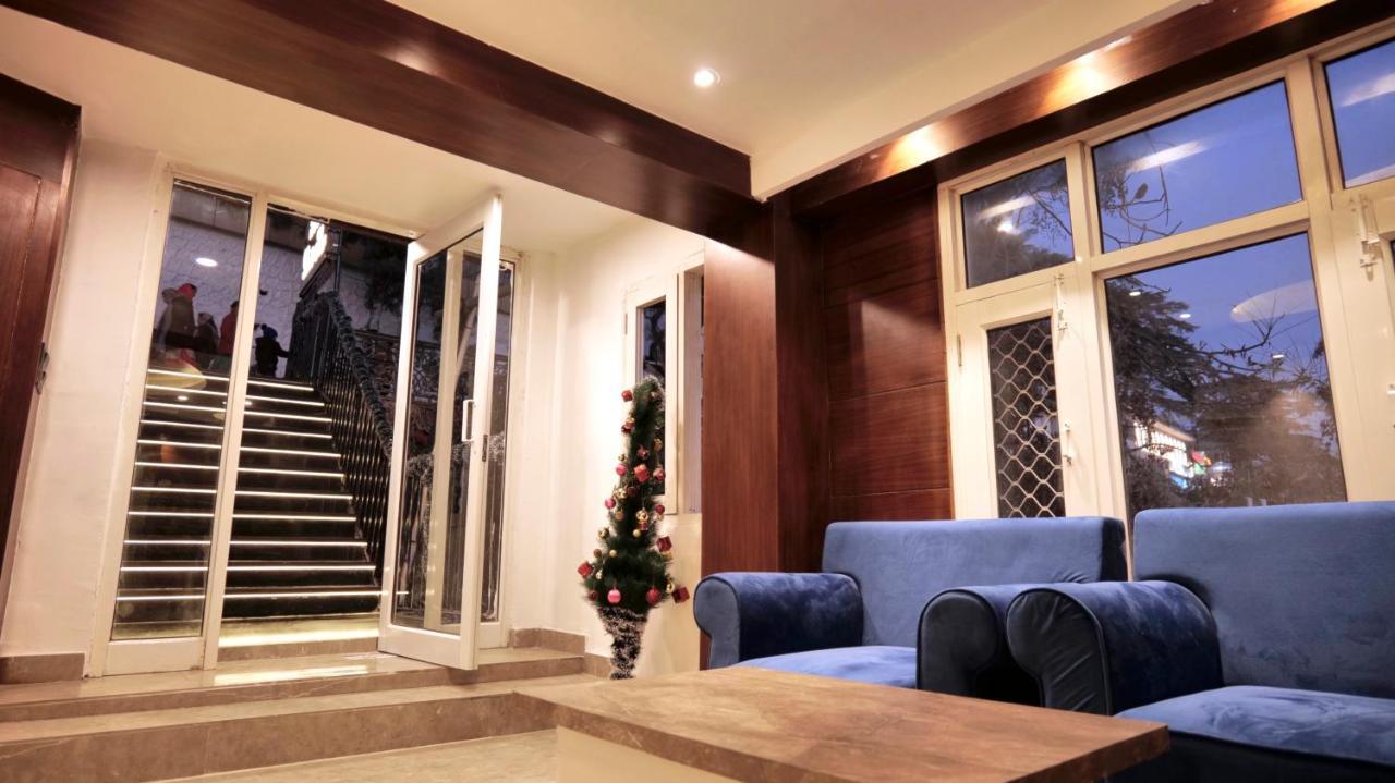 Hotel Brite Star Масурі Екстер'єр фото