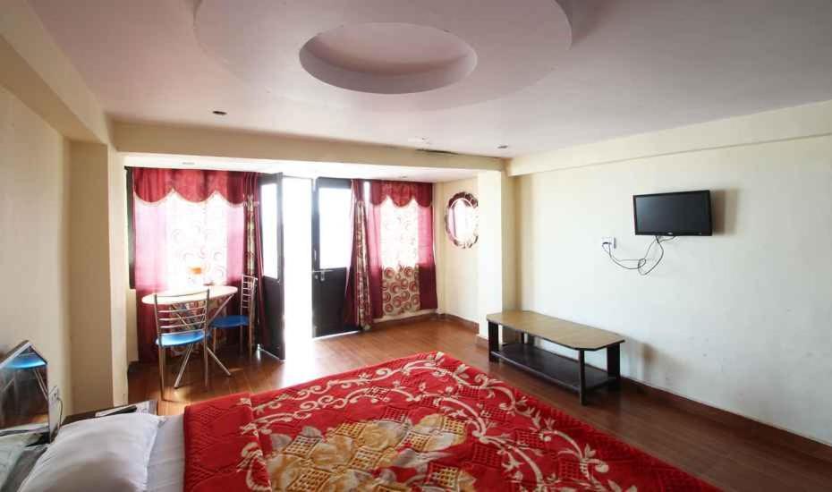 Hotel Brite Star Масурі Екстер'єр фото