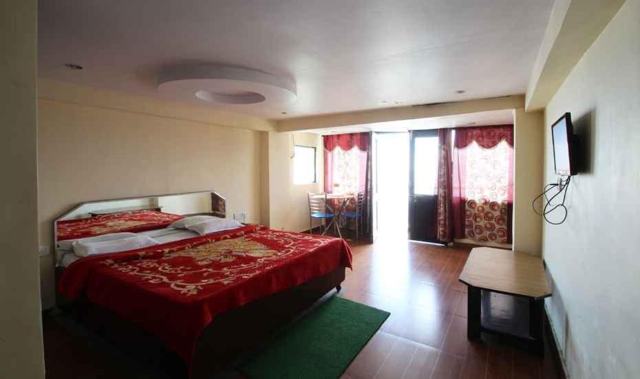 Hotel Brite Star Масурі Екстер'єр фото